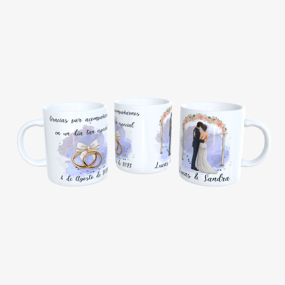 Taza Boda Pareja de Espaldas bajo Arco y Alianzas con Lazo (modelo 1)